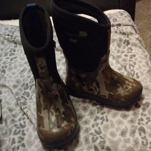 Boys Bog Boots Size 10